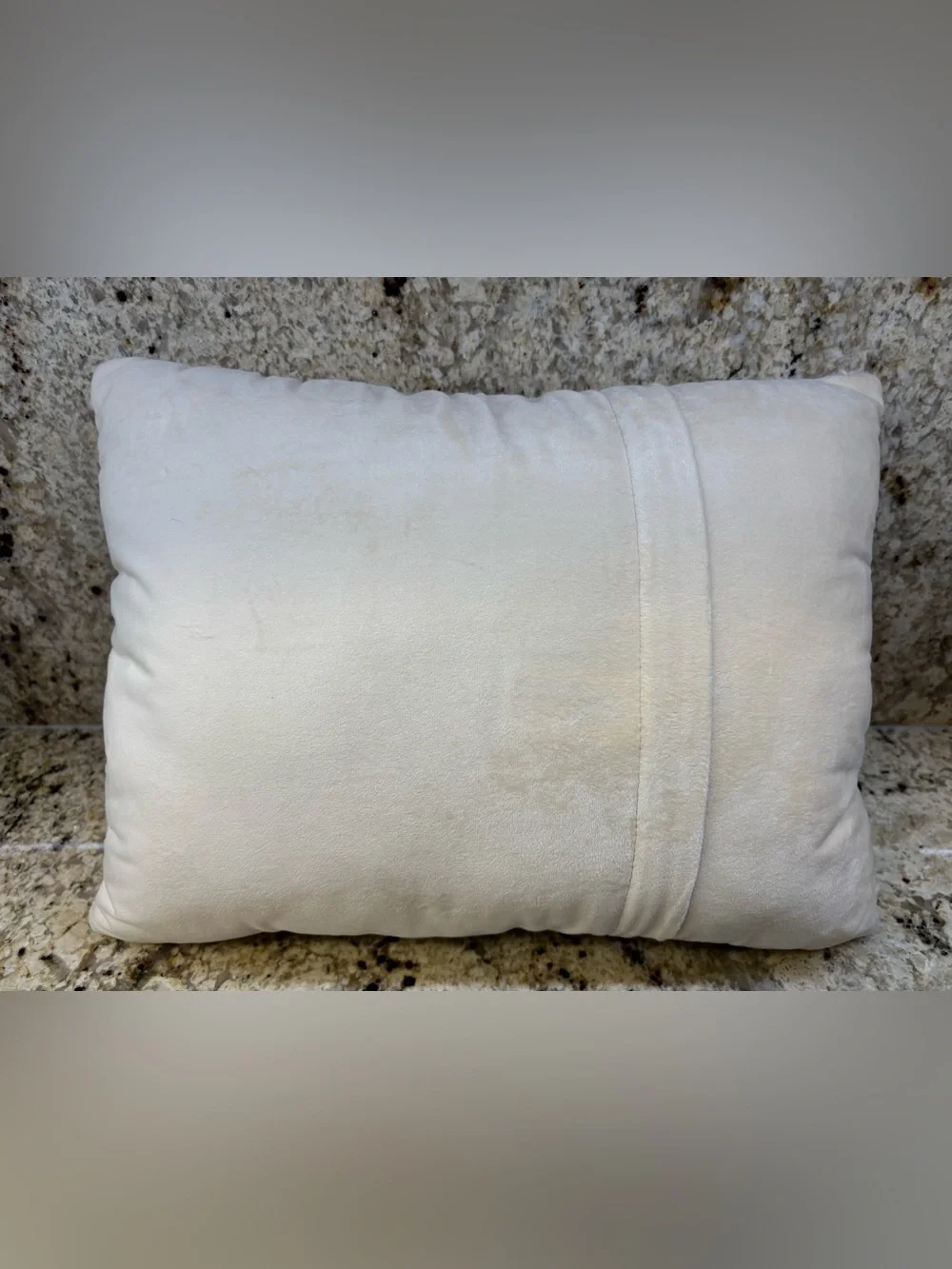 NWOT Tufted Peking Handicraft Pillow with Oklahoma Scissor Tail Bird Motif